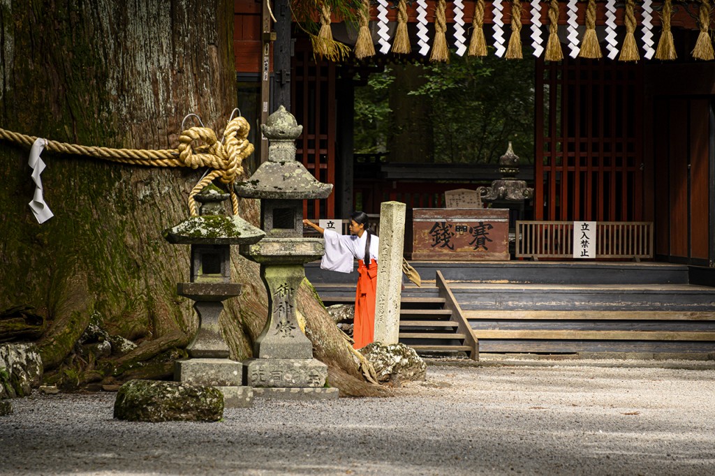 Fuji Segen-jinja shrine in the village of Fujikawaguchiko #2